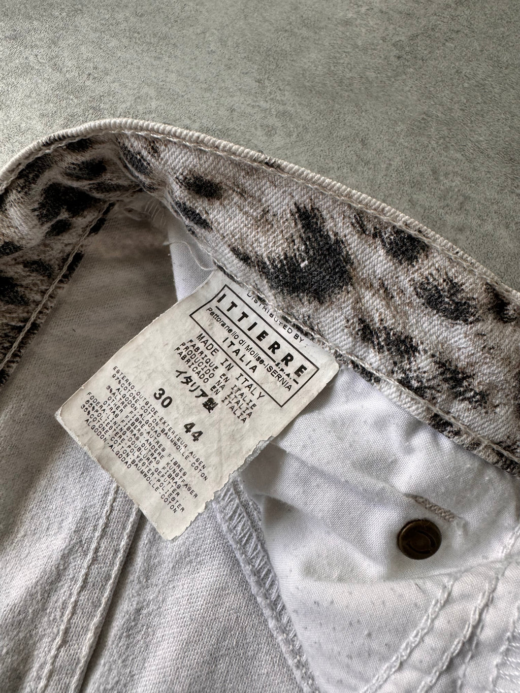 AW2005 Just Cavalli Cheetah Gradient Print
