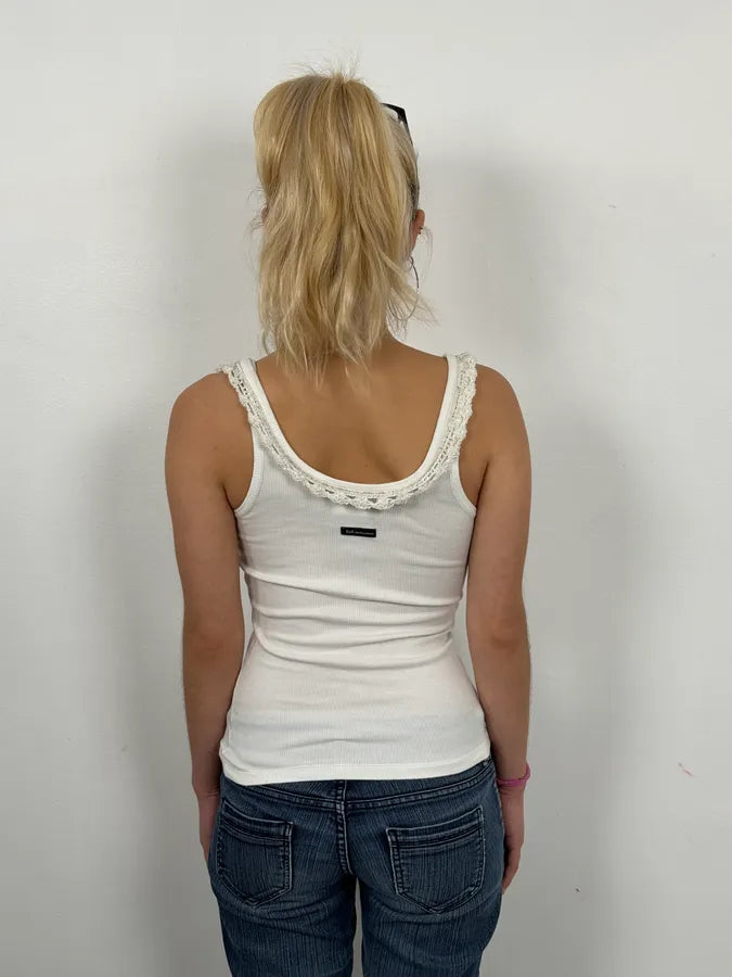 2000s D&G Dolce & Gabbana White Ribbed Ornated Tank Top  ZJzOFbu 2