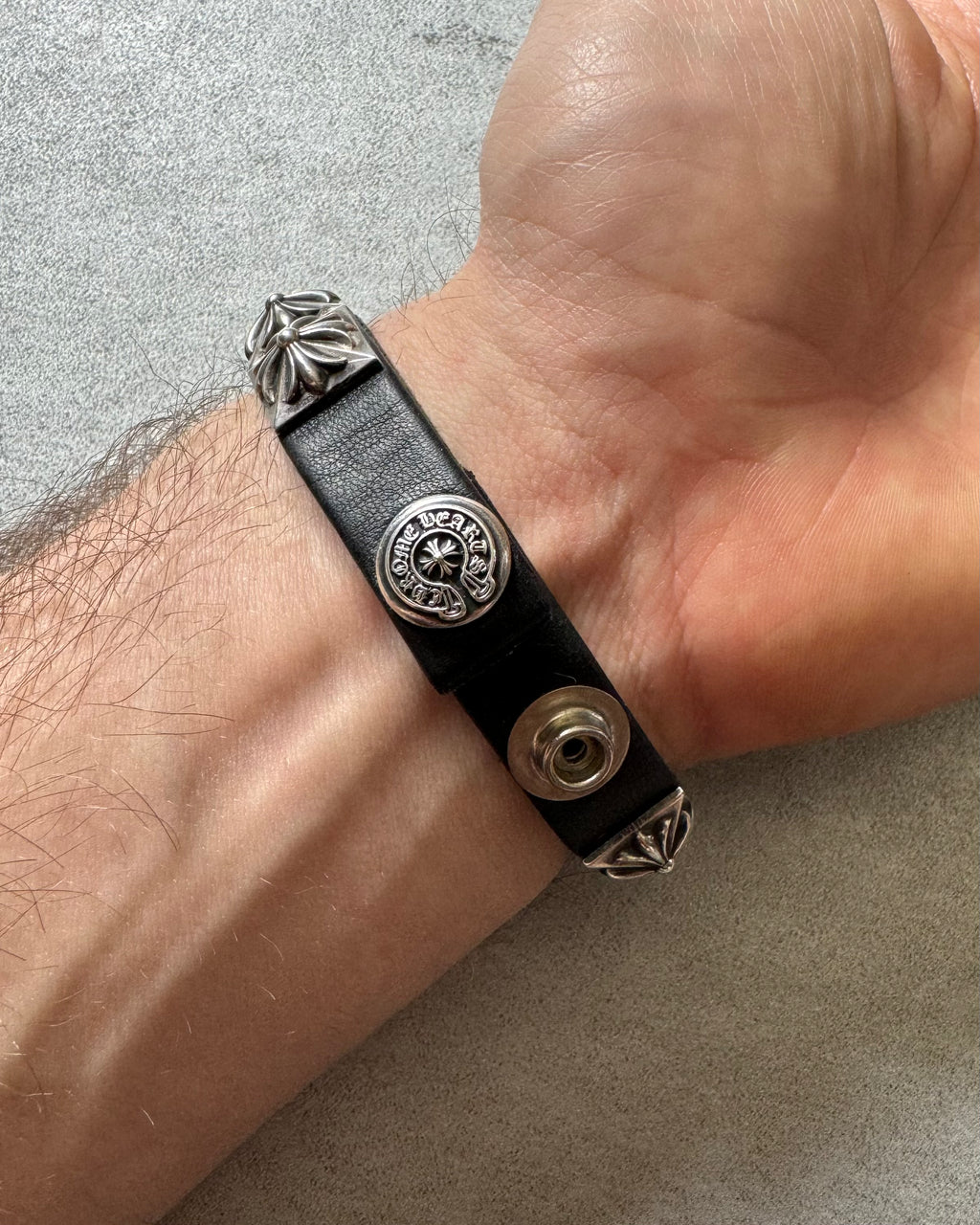 Chrome Hearts Pyramid Hinged Silver Leather Bracelet (OS) - 4