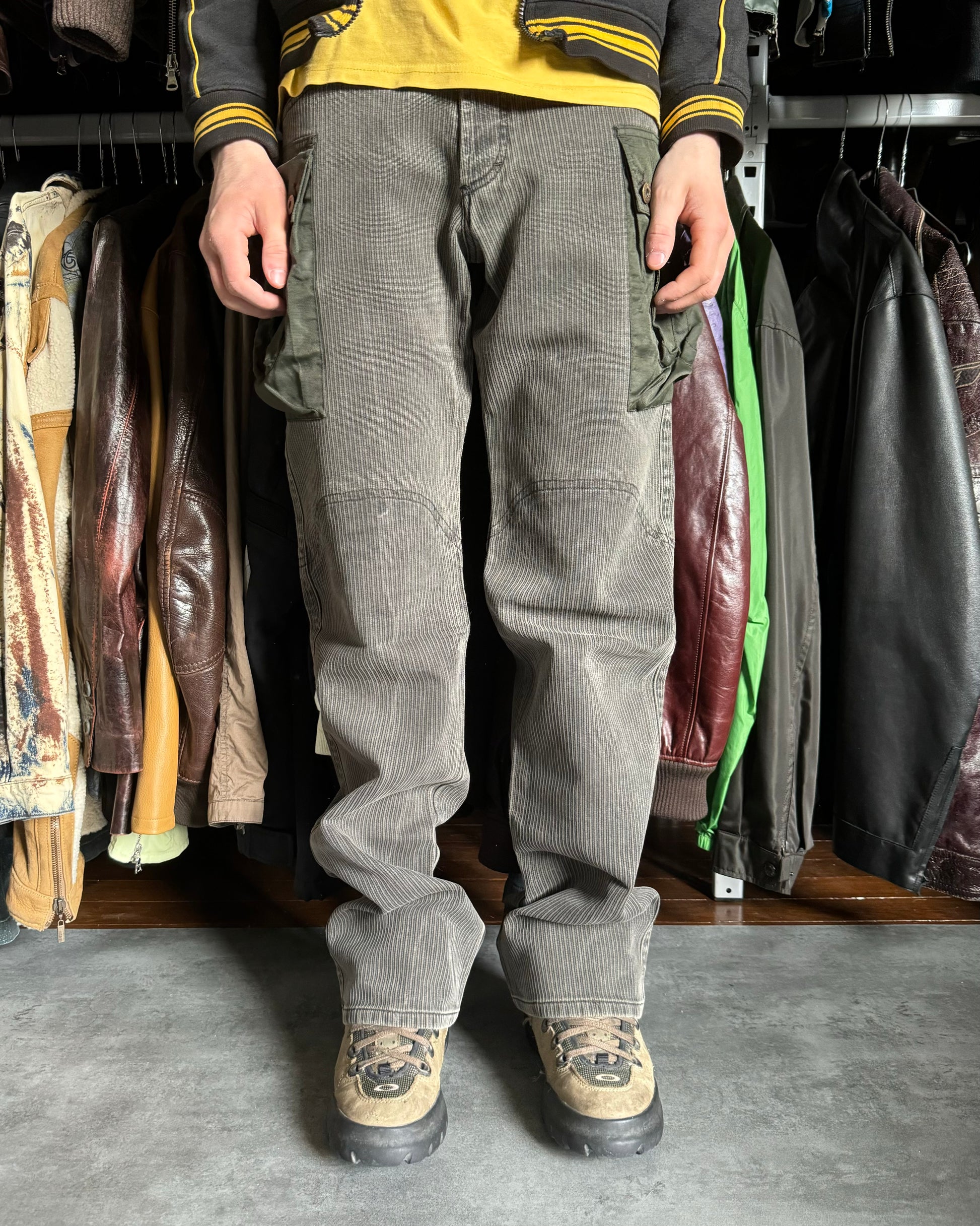 AW2003 Dolce & Gabbana Parachute Olive Cargo Hunter Pants (M) - 5