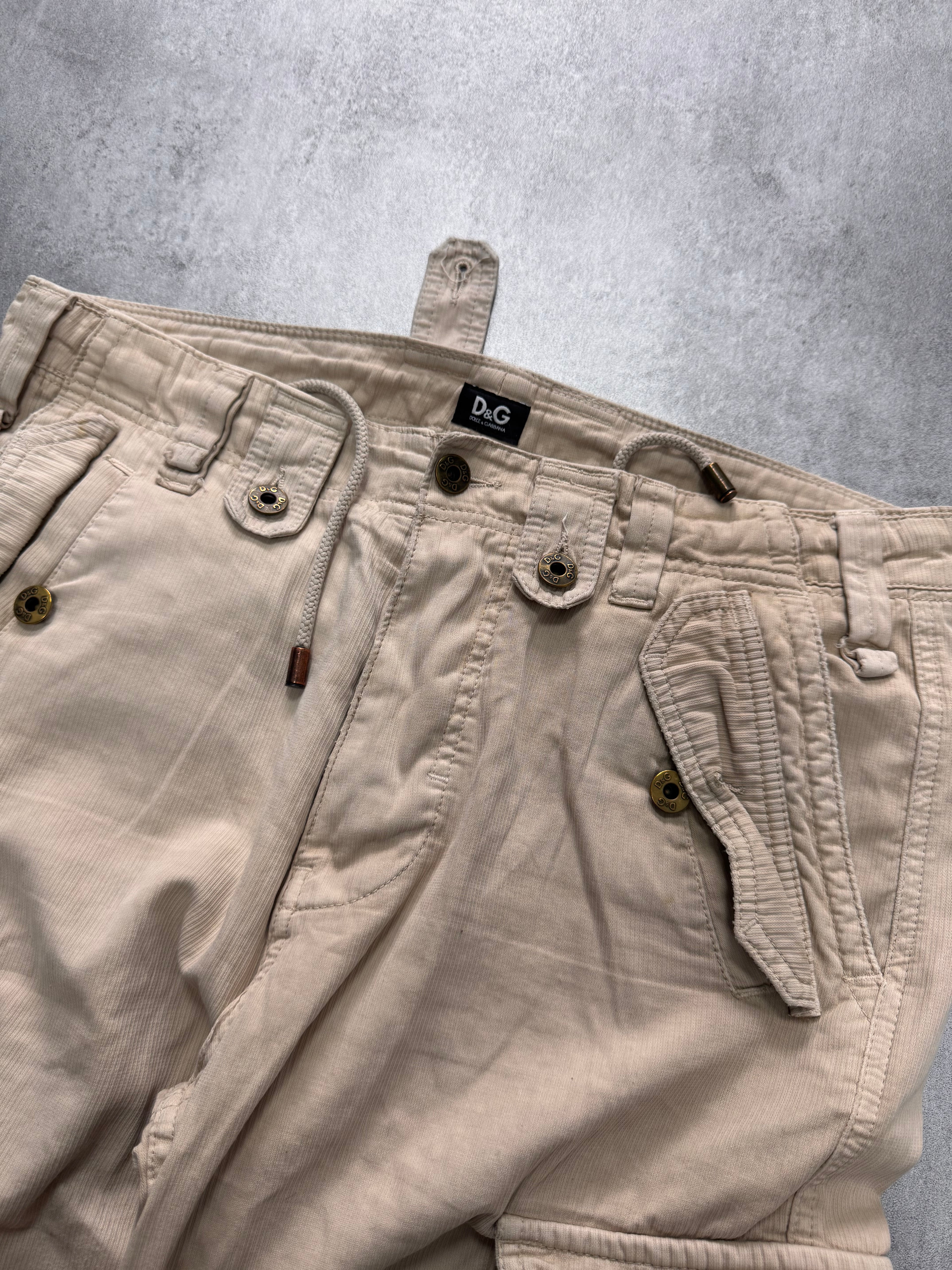 2000s Dolce & Gabbana Cargo Beige Short