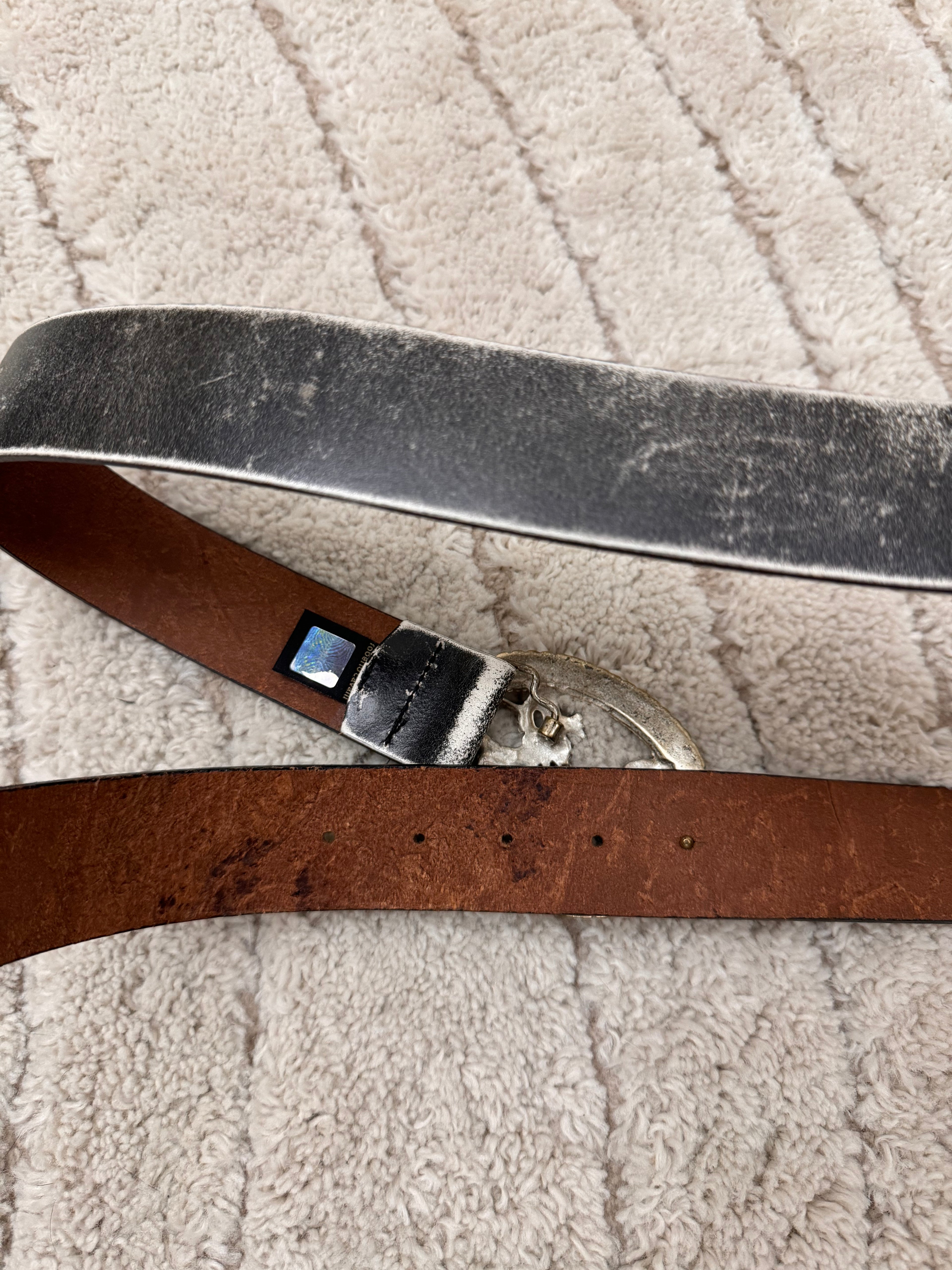 2000s Cavalli Silver Dragon Faded Leather Belt (OS)