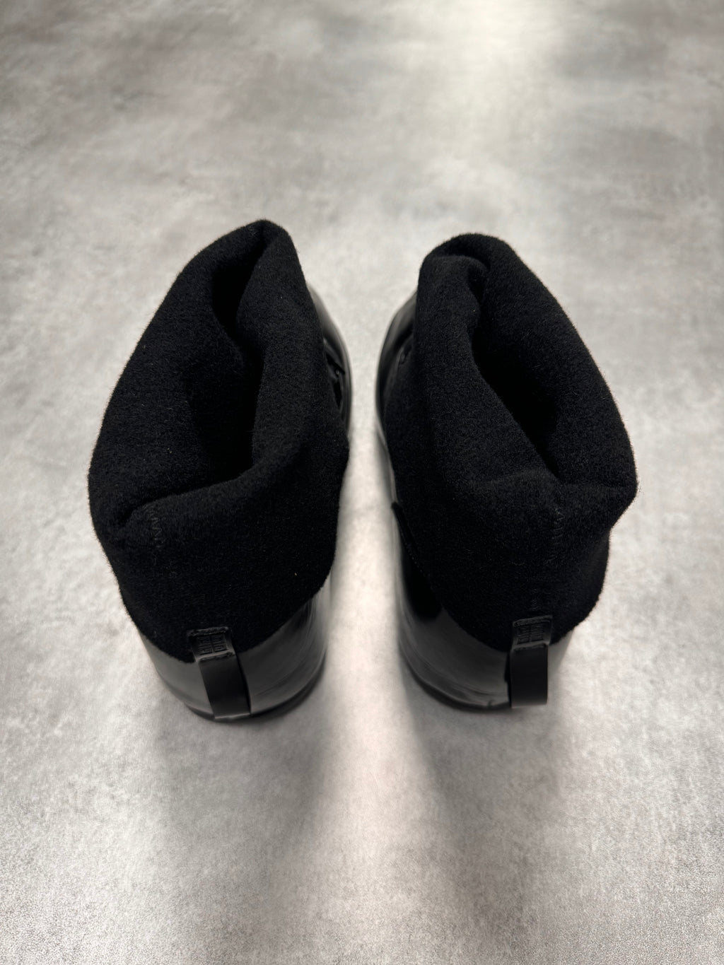 Givenchy (B).STROY Bunny Black Calf Leather Ankle Boots