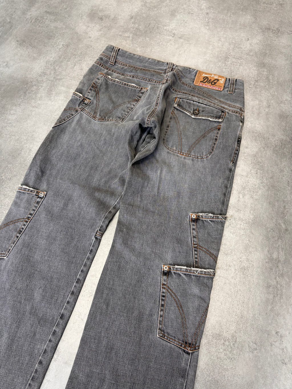 2003 AW ドルチェ＆ガッバーナ マルチポケット アシンメトリー カーペンター ジーンズ (L)