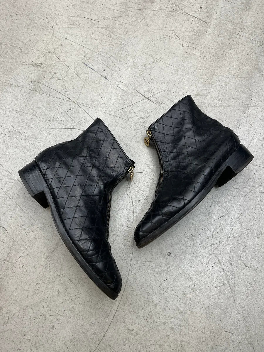 1990s Chanel Full Zip Quilted Black Leather Boots AApcCEuM 1