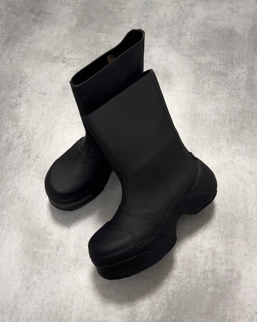 SS2023 Givenchy Show Rubber Rain High Boots