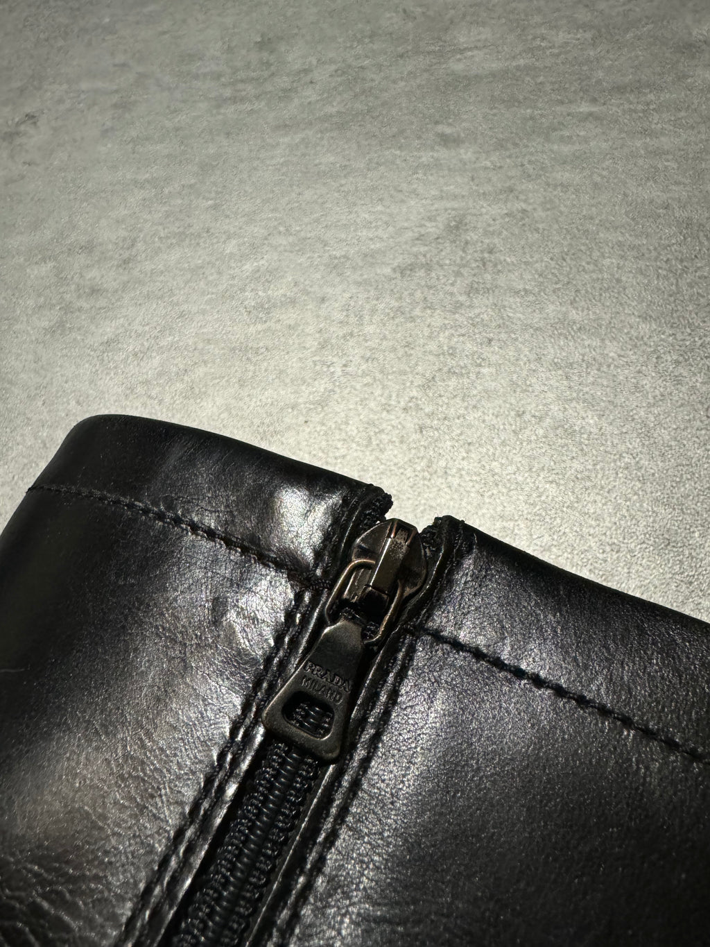 FW1999 Prada Ankle Vibram Black Leather Boots (45,5) - 7