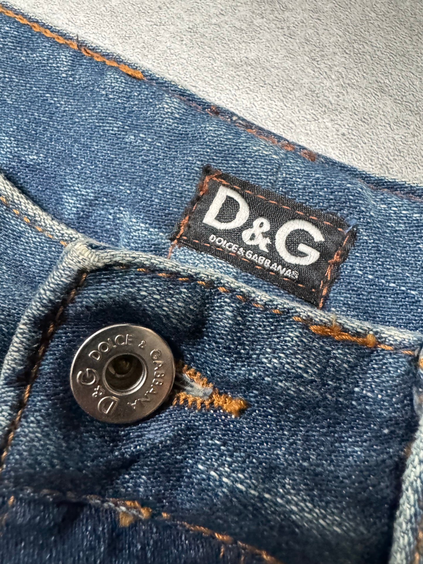 2000s Dolce & Gabbana Destroyed Faded Denim Jeans (S)