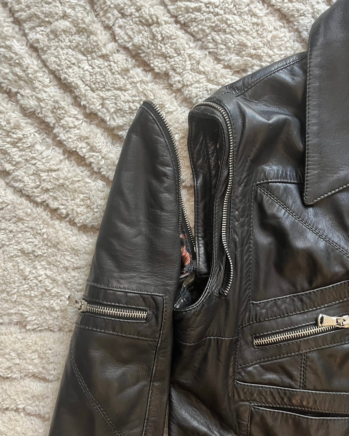 00年代 ドルチェ＆ガッバーナ マルチジップ レザージャケット 取り外し可能アーム付き (XS)