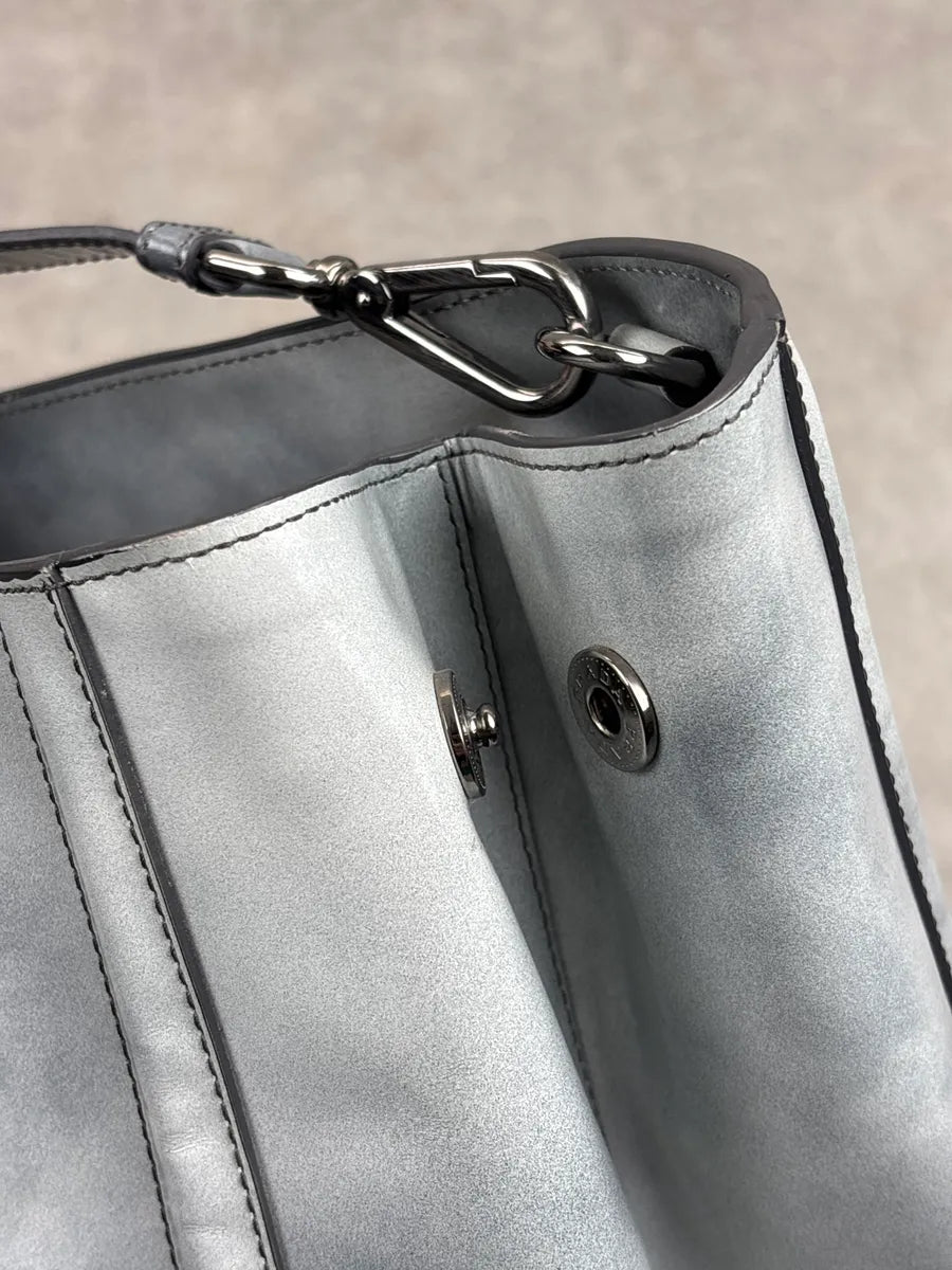2000s Prada Grey Leather Crystal Embellished Structured Totebag BhfeiLyk 18