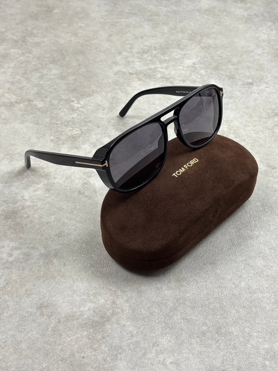 Tom Ford Black Acetate T-Bar Aviator Sunglasses BndryXFa 4