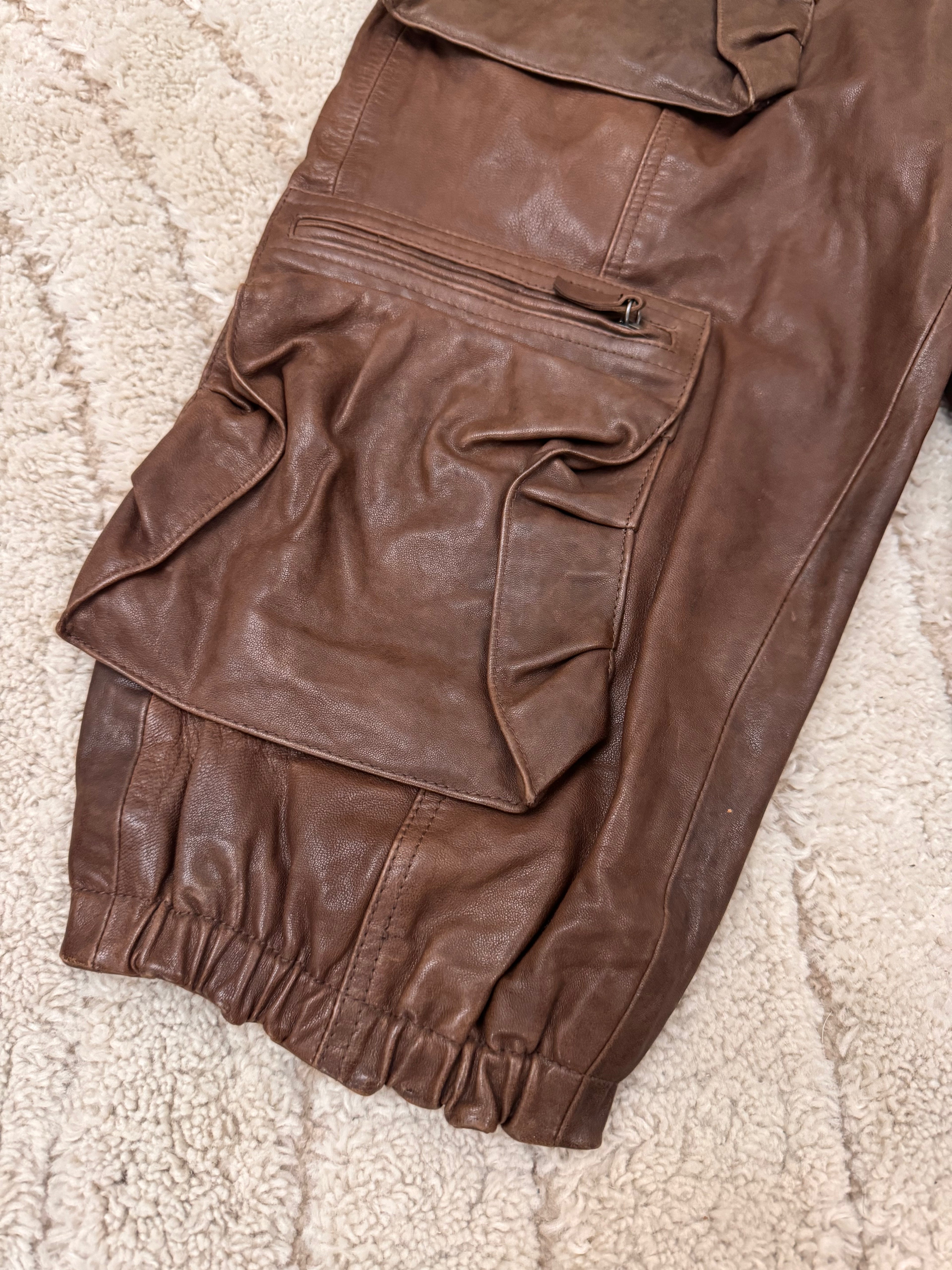 2000年代 エンポリオ アルマーニ ミリタリー レザー カーゴ ショートパンツ (M/L)