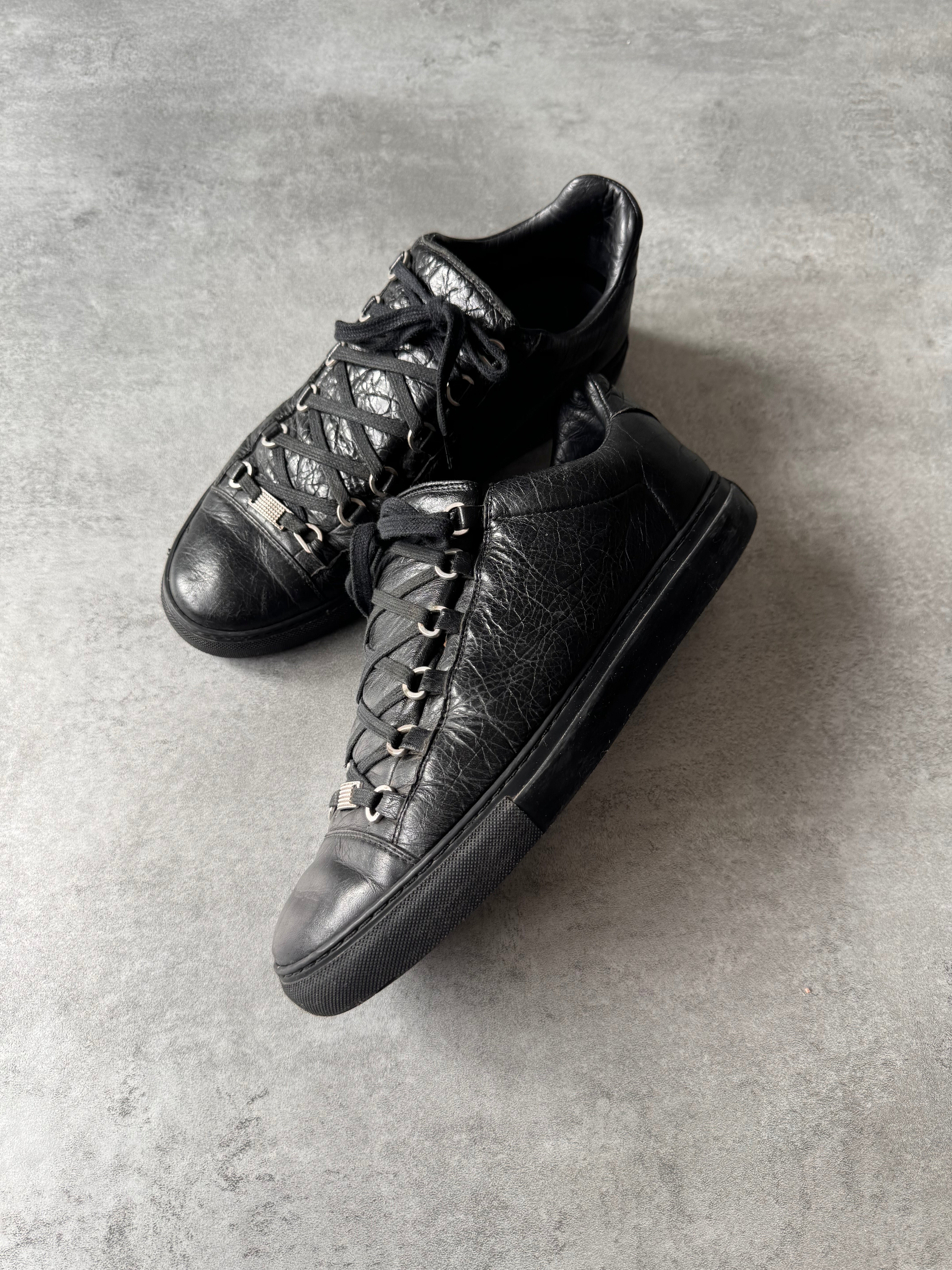 Balenciaga Arena Low Black Cracked Leather Sneakers (44eu/us10