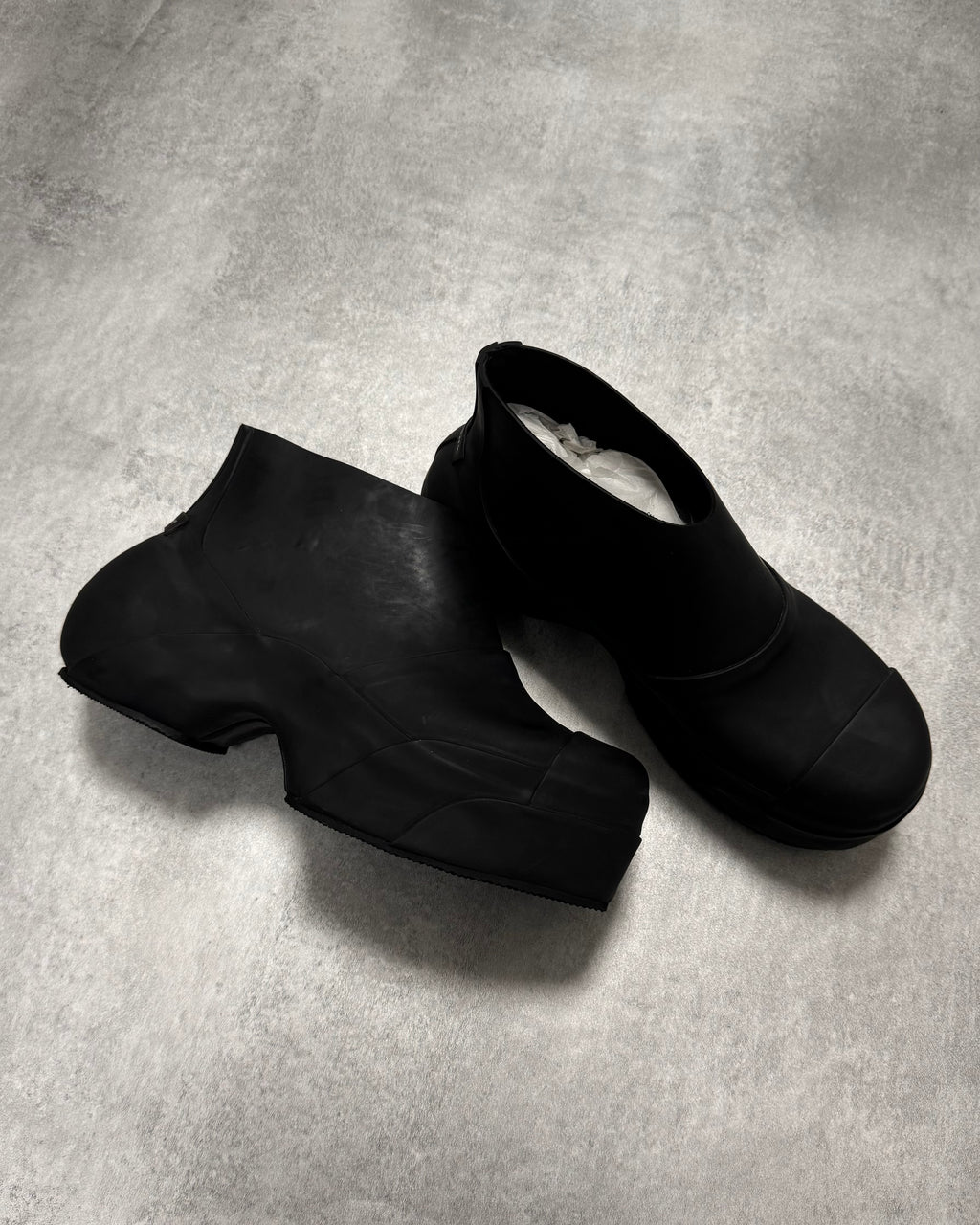 SS2023 Givenchy Show Rubber Rain Low Boots