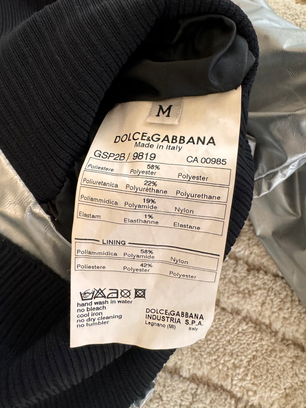 FW2003 Dolce & Gabbana Silver Cropped Zip Puffer Jacket (XS)