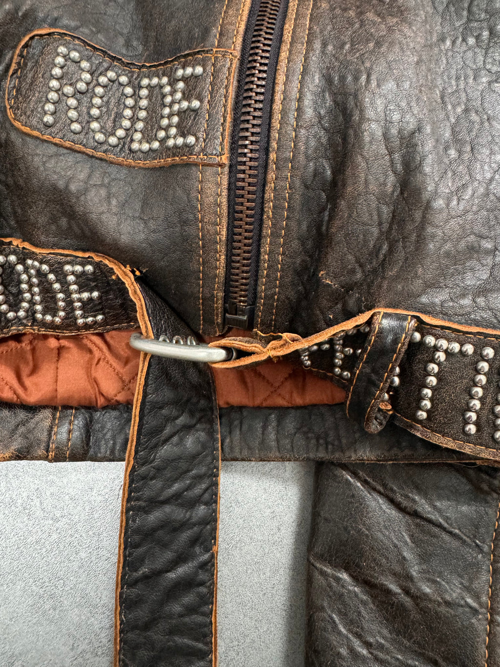 SS2001 Dolce &amp; Gabbana Rodeo 铆钉做旧皮夹克 (M/L)