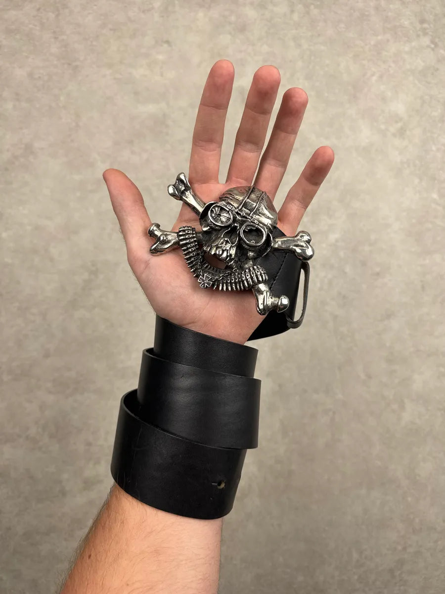 2000s Dolce & Gabbana Black Leather Skull Crossbones Belt CFPdDVwV 0
