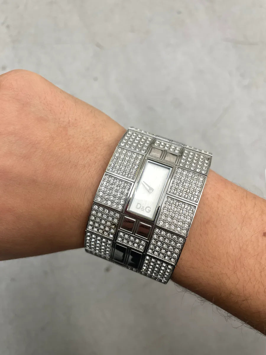 2000s Dolce & Gabbana Silver Stainless Steel Pavé Crystal Geometric Bracelet Watch CJgAhscN 0