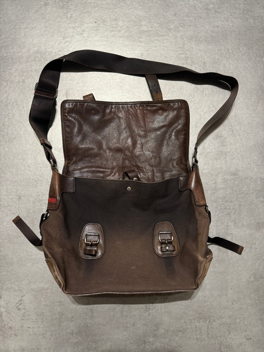 2000s Prada Linea Rossa Brown Leather Distressed Shoulder Bag (OS) - 3