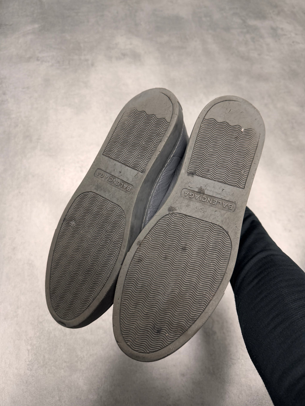 Balenciaga Arena Low Grey Cracked Leather Sneakers