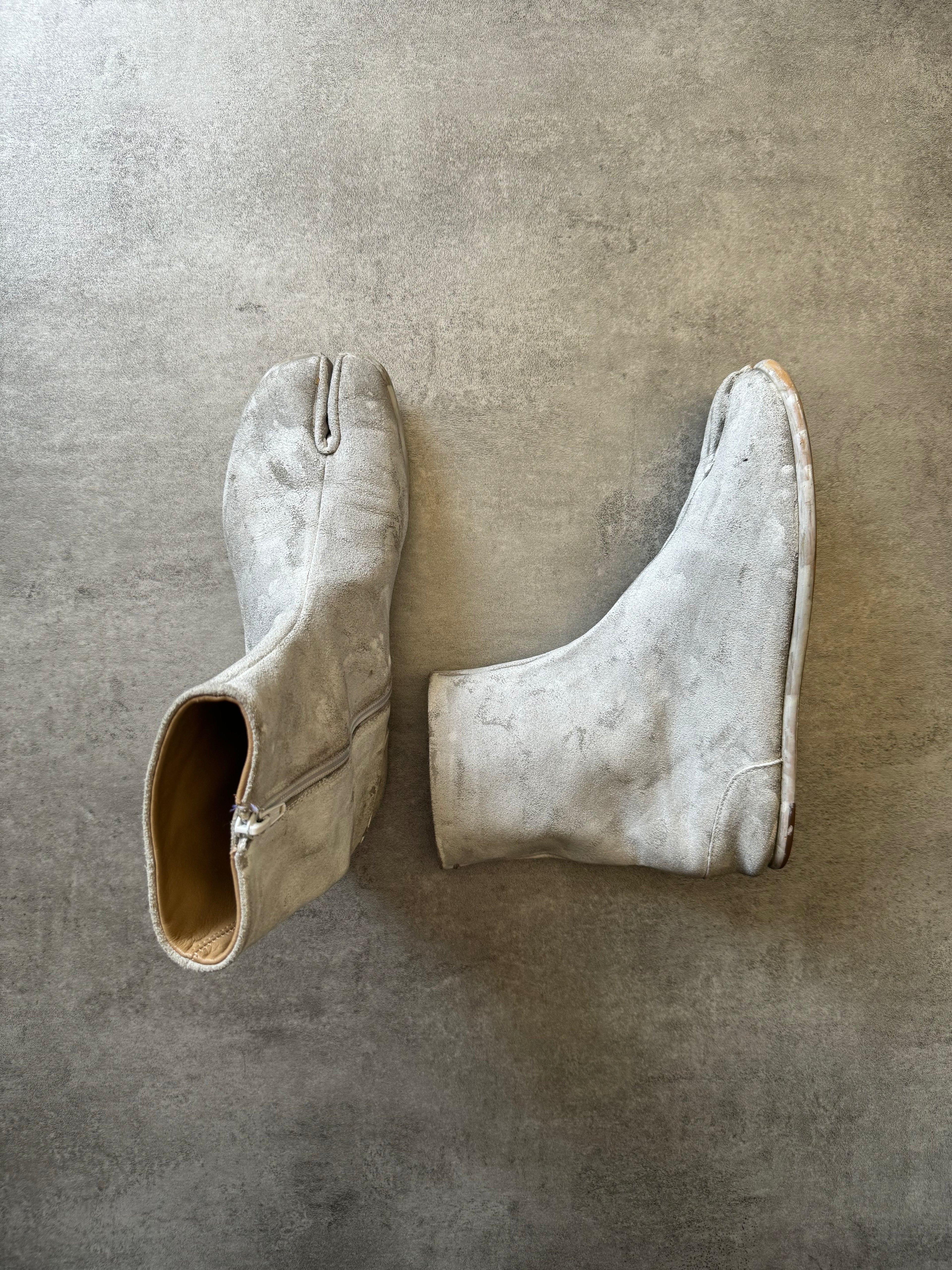 Maison Margiela Tabi Artisanal White Hand Painted Shoes (39eu/us6,5)