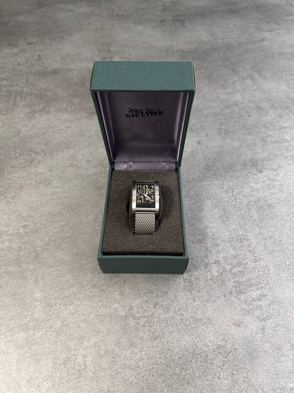 2000 年代 ジャン ポール ゴルチエ ヌメロロジー ブラック タンク ウォッチ