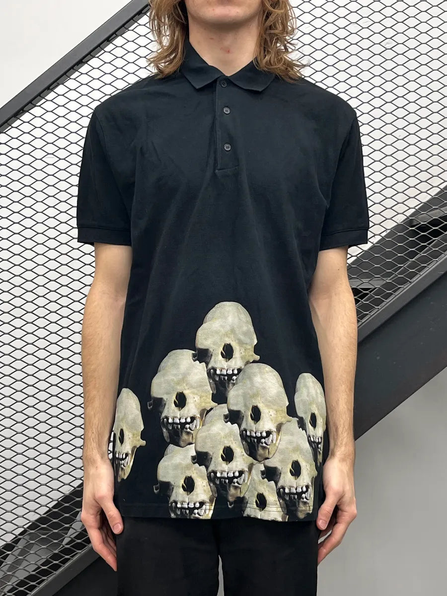 AW2015 Givenchy Black Skull Polo by Riccardo Tisci DNjydAho 1