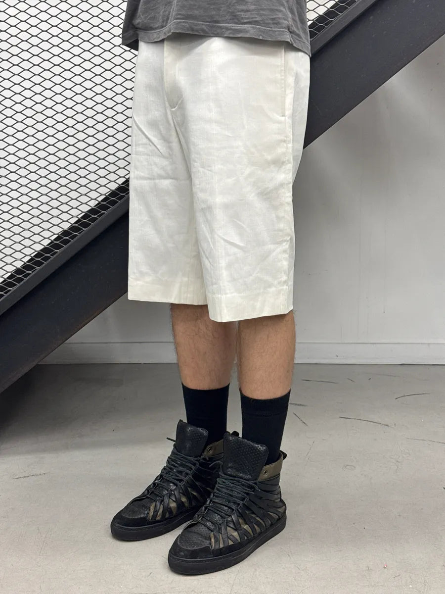 SS2016 Givenchy White Tailored Cozy Sample Shorts by Riccardo Tisci DgfdSISz 3