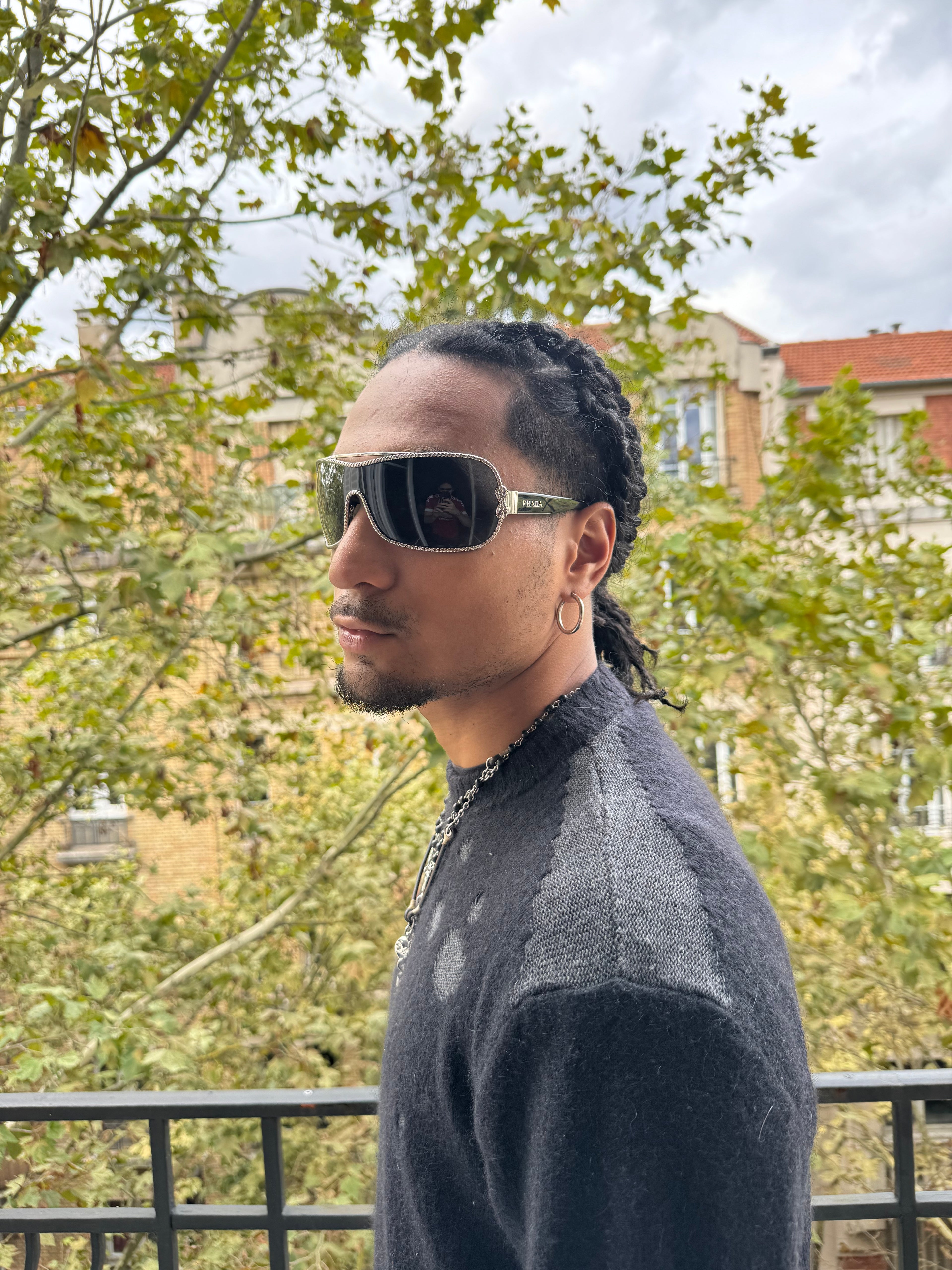 2000s Prada Archive Italian Metallic Sunglasses (OS) – Dolce Vita Hub 2000s Prada Archive Italian Metallic Sunglasses (OS) – Dolce Vita Hub