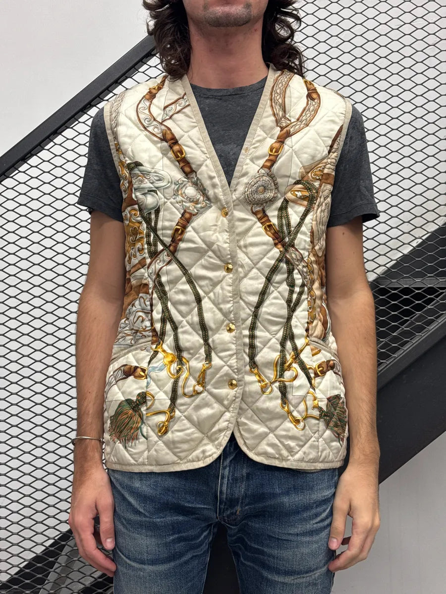 1980s Hermès Off-White Silk Equestrian Print Quilted Reversible Vest DmWVbBvw 1