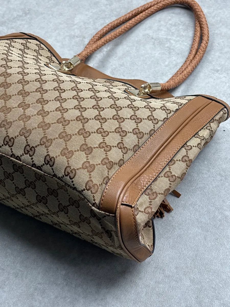 2000s Gucci Beige Brown Canvas GG Monogram Tassel Totebag DtulNKcJ 12