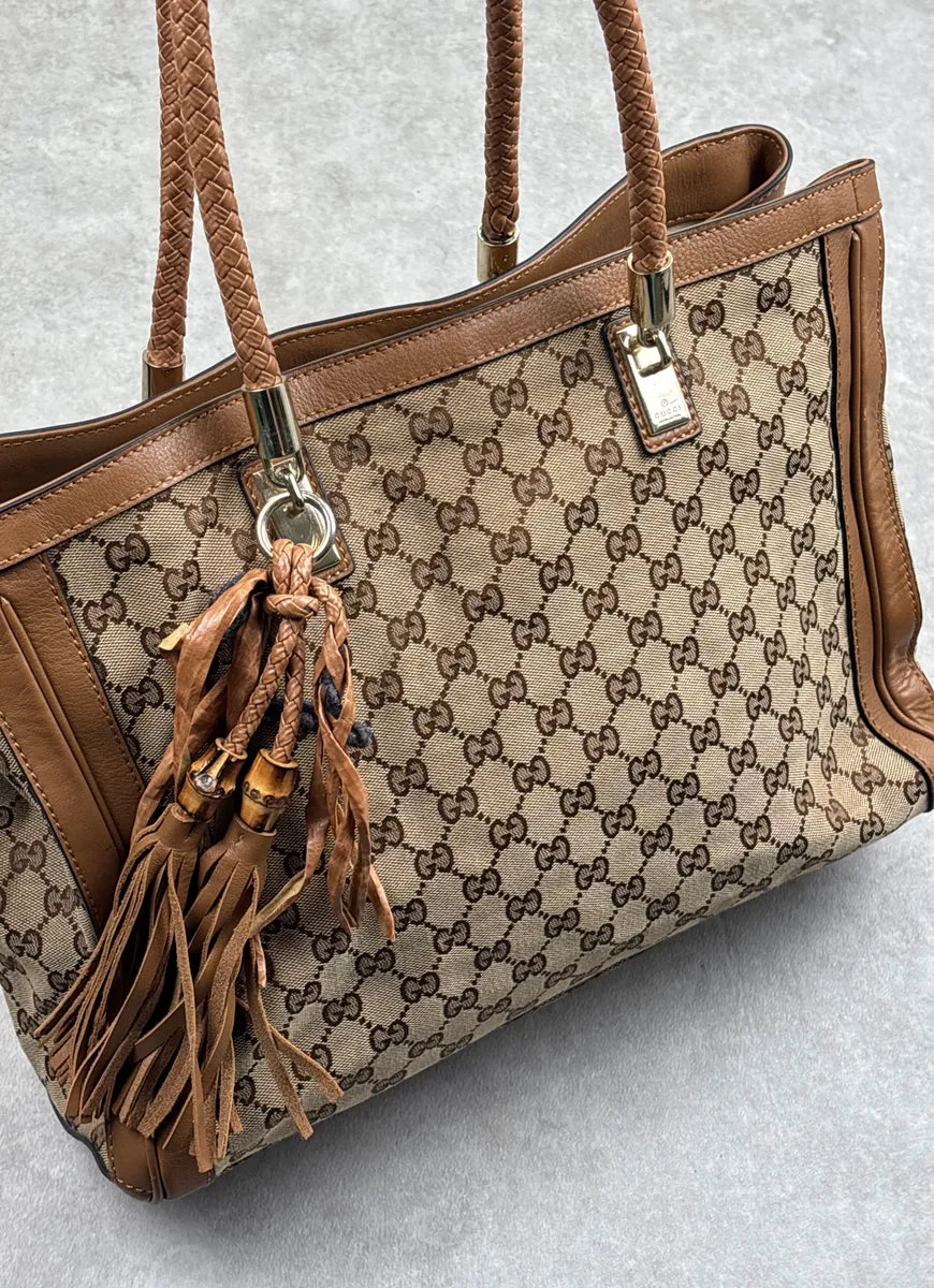 2000s Gucci Beige Brown Canvas GG Monogram Tassel Totebag DtulNKcJ 9
