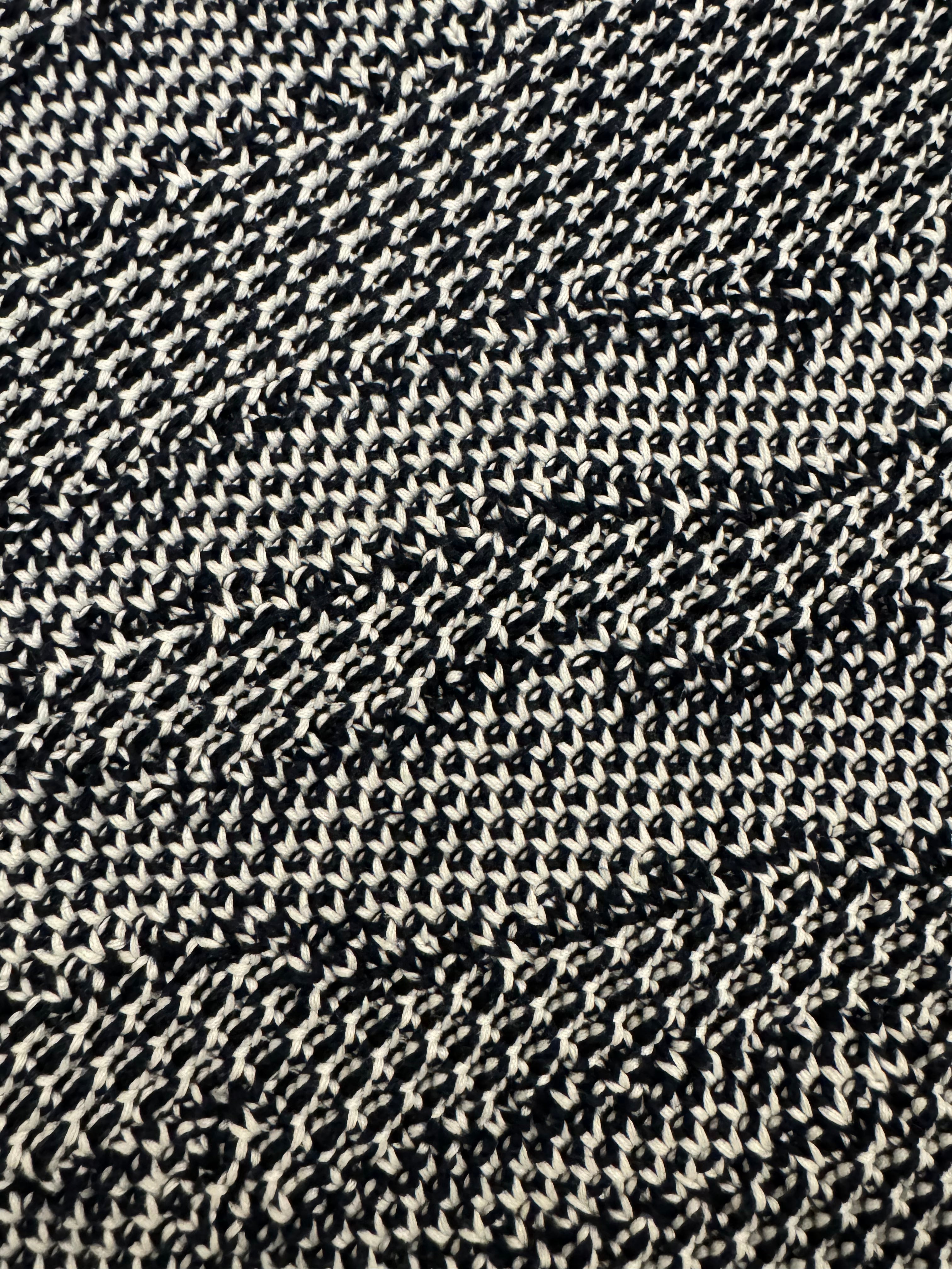 Armani Waves Knit Sweater (M/L)