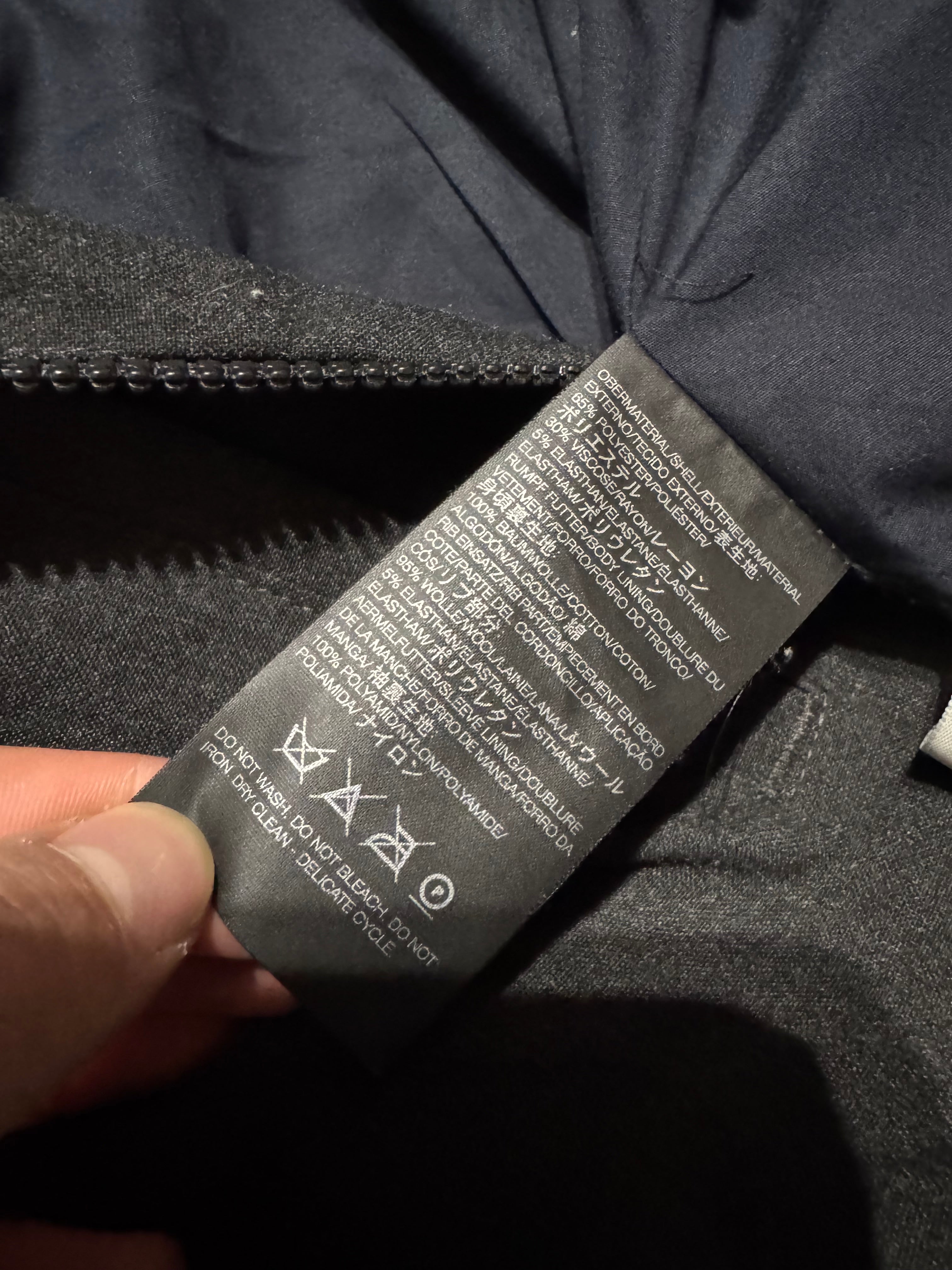 Veste fausse fourrure marron ceintrée