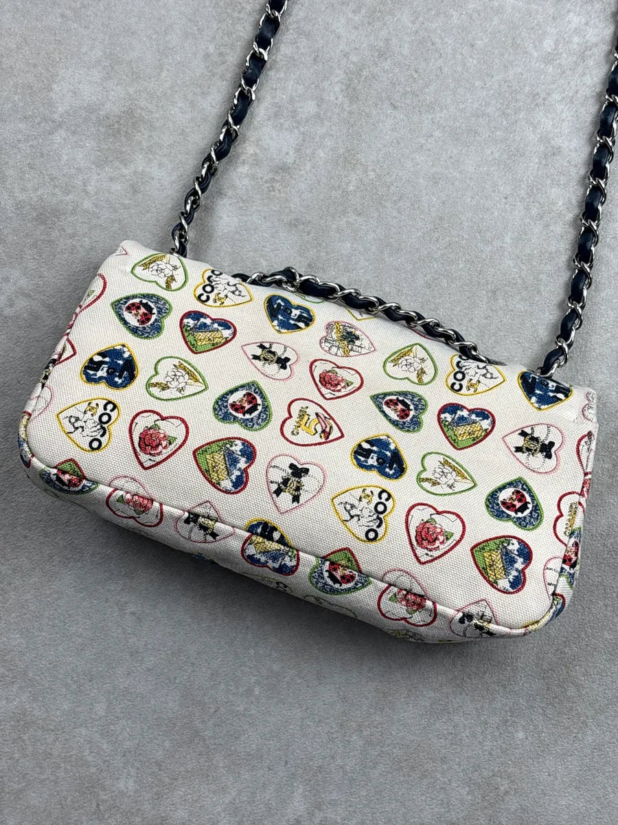 SS2006 Chanel Cream Canvas Valentine Heart CC Turn-Lock Shoulder Bag EQwYQgfs 7