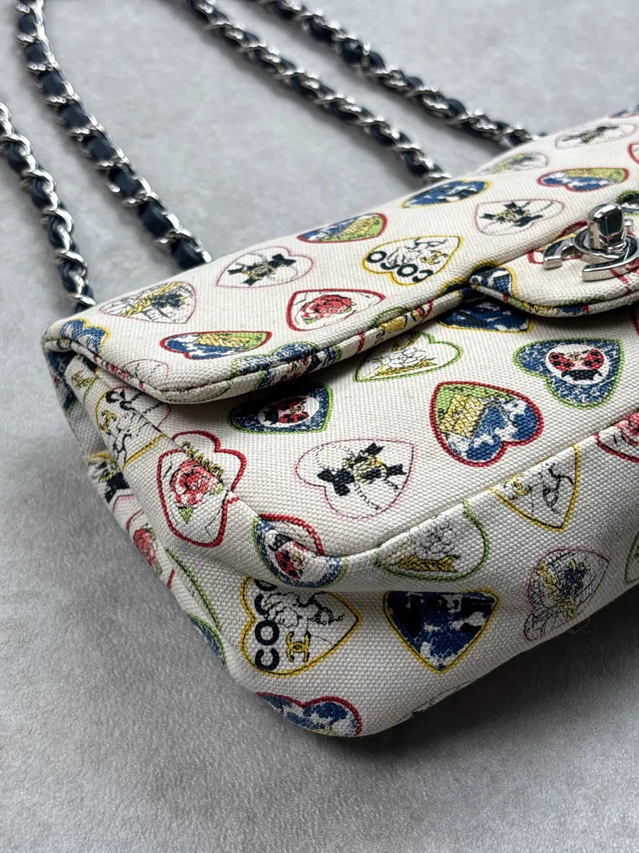 SS2006 Chanel Cream Canvas Valentine Heart CC Turn-Lock Shoulder Bag EQwYQgfs 12