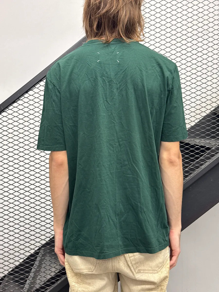 AW2021 Maison Margiela Green Minimalist Front Tab T-Shirt ETQjvcdM 3