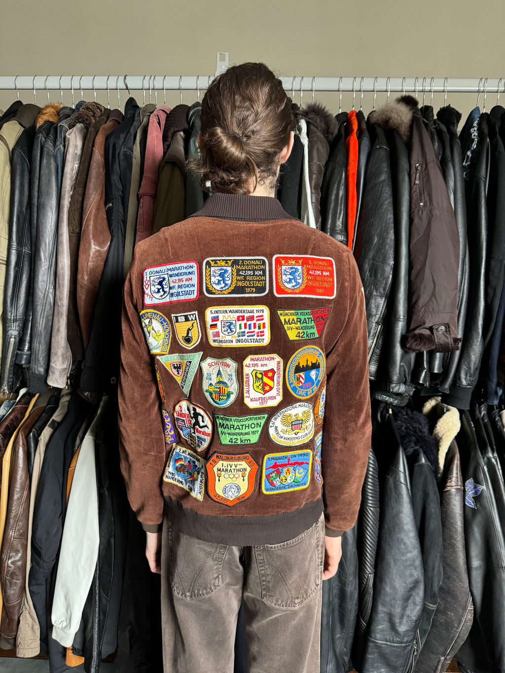 1990s Traditional German Patchwork Brown Local Sweatshirt (S) - 2