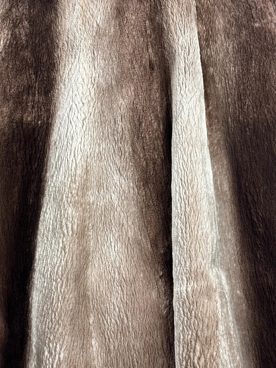 2000s Prada Brown Nutria Fur Double-Breasted Coat ExekqqYq 10