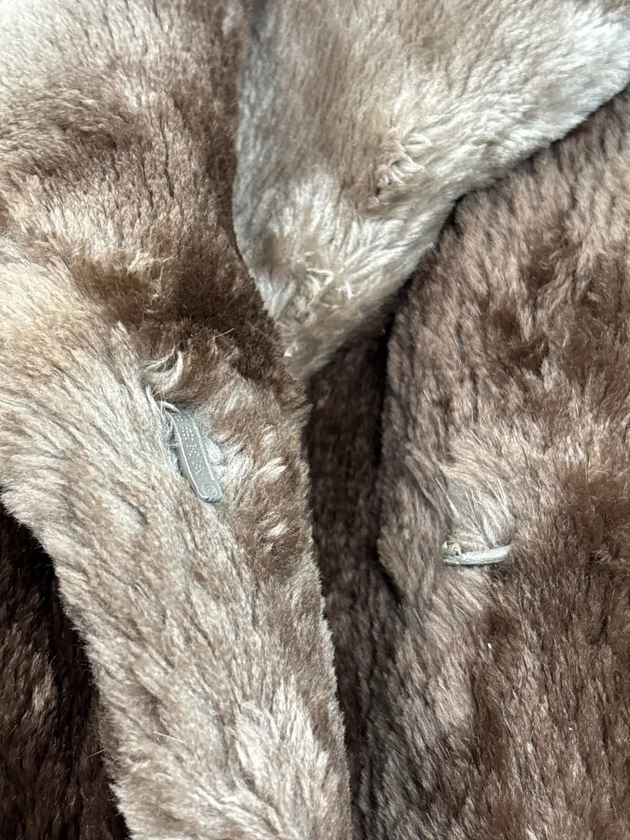 2000s Prada Brown Nutria Fur Double-Breasted Coat ExekqqYq 7