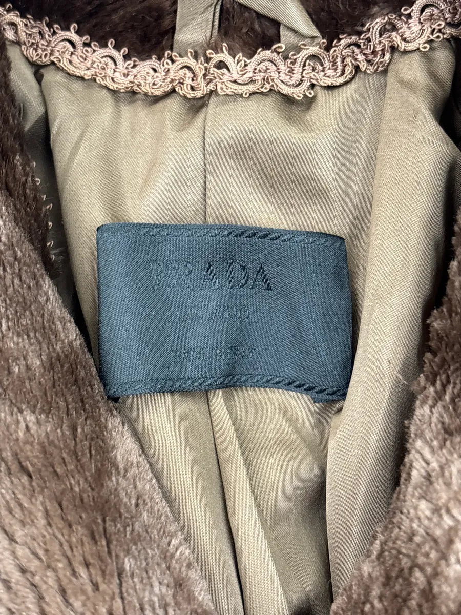2000s Prada Brown Nutria Fur Double-Breasted Coat ExekqqYq 12