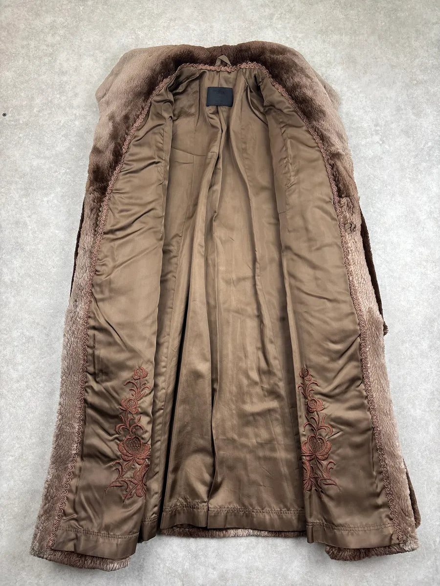2000s Prada Brown Nutria Fur Double-Breasted Coat ExekqqYq 4
