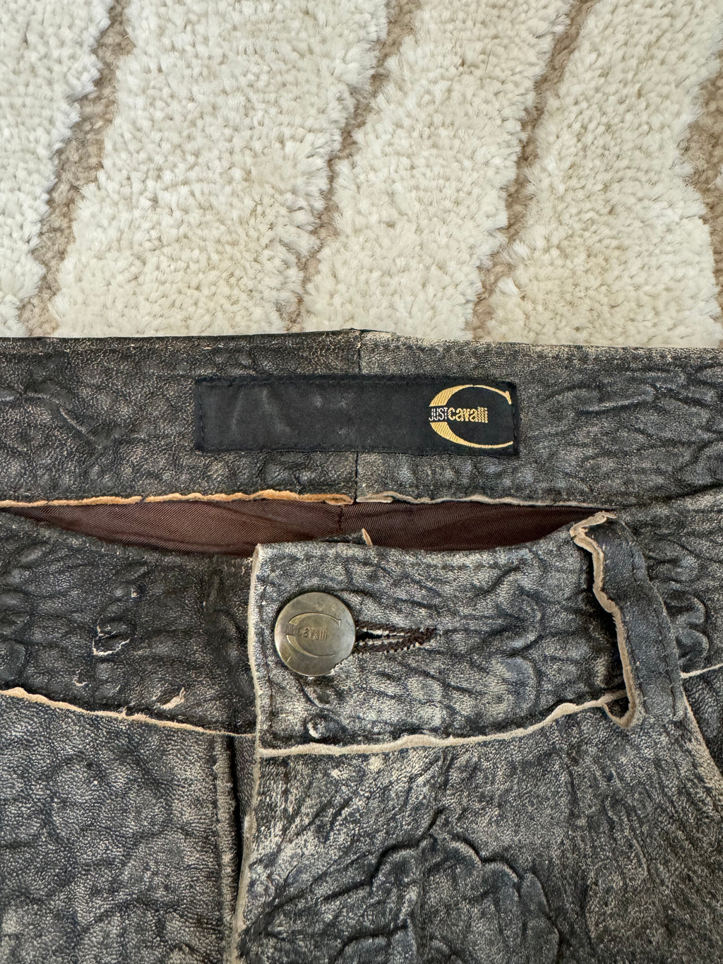 00s Cavalli スカーレッド生革パンツ(M/L)