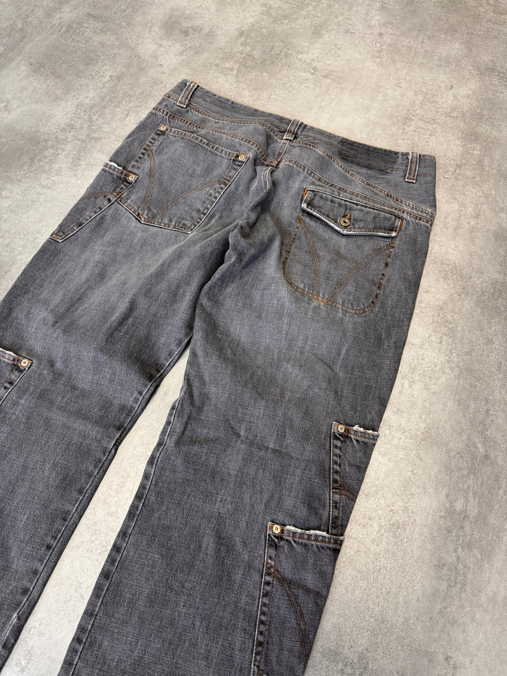 2003 AW ドルチェ＆ガッバーナ マルチポケット アシンメトリー カーペンター ジーンズ (XL)