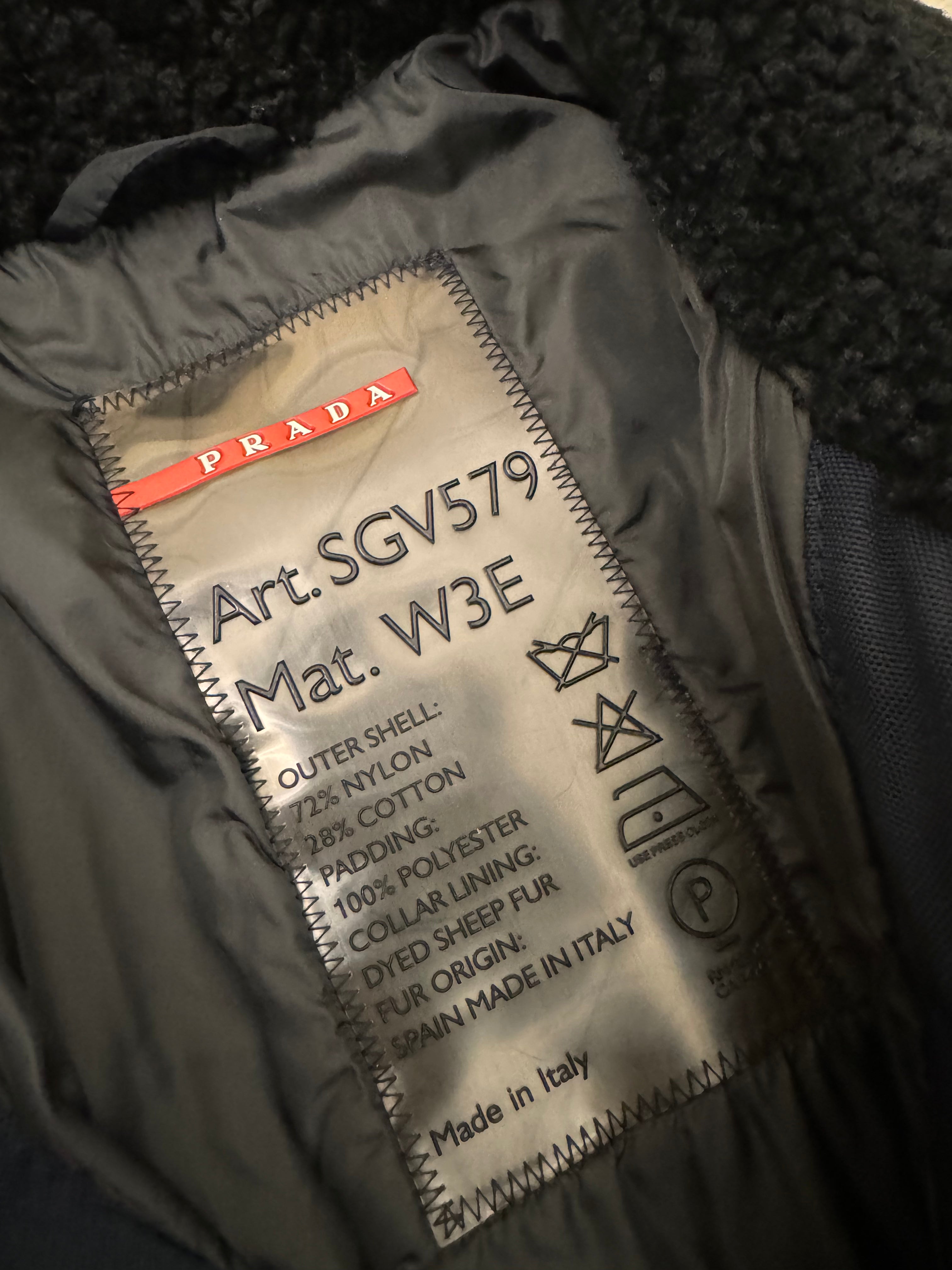 2000年代 プラダ アルティメット ユーティリティ スキー ジャケット (M)