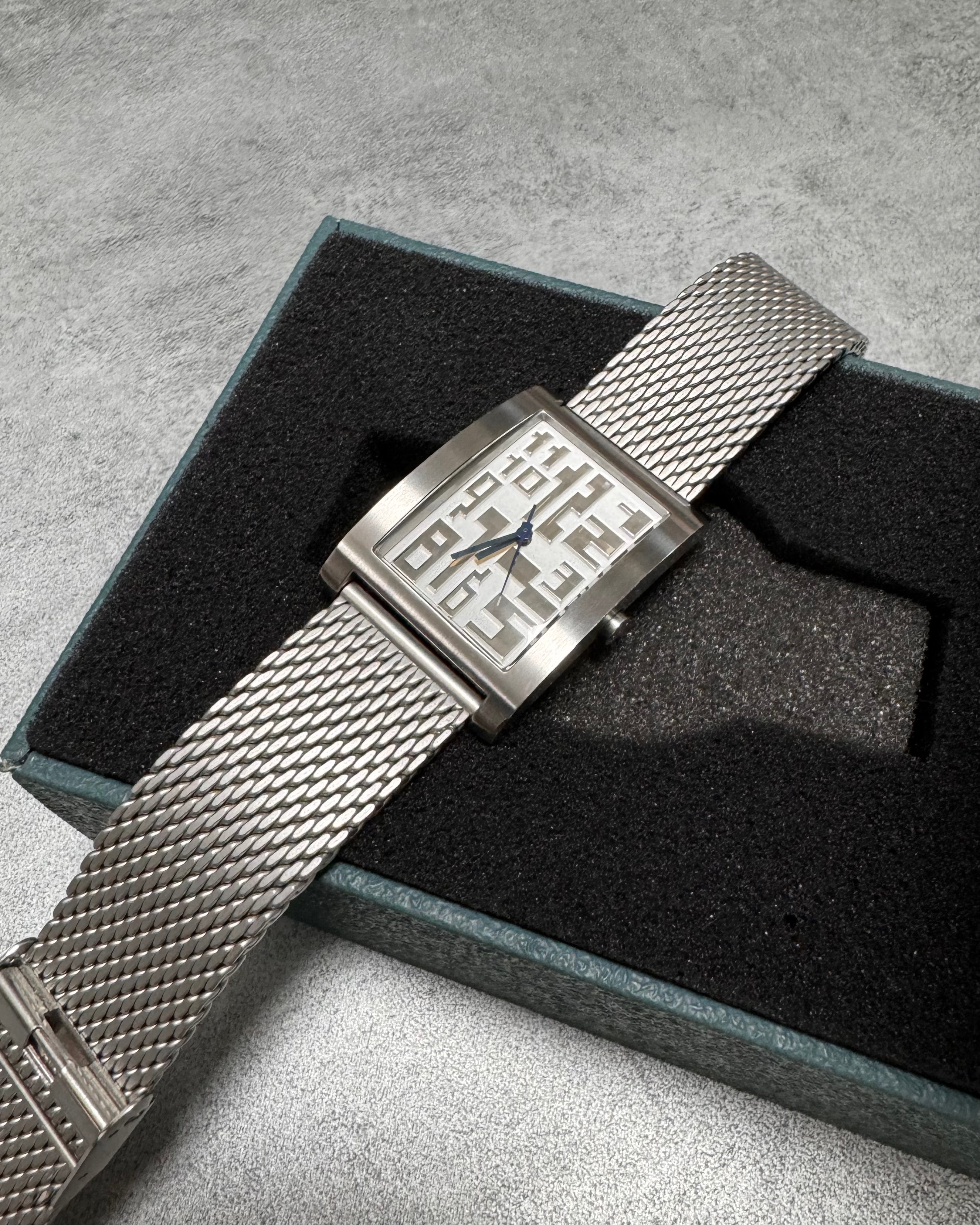 2000 年代 ジャン ポール ゴルチエ ヌメロロジー ホワイト タンク ウォッチ