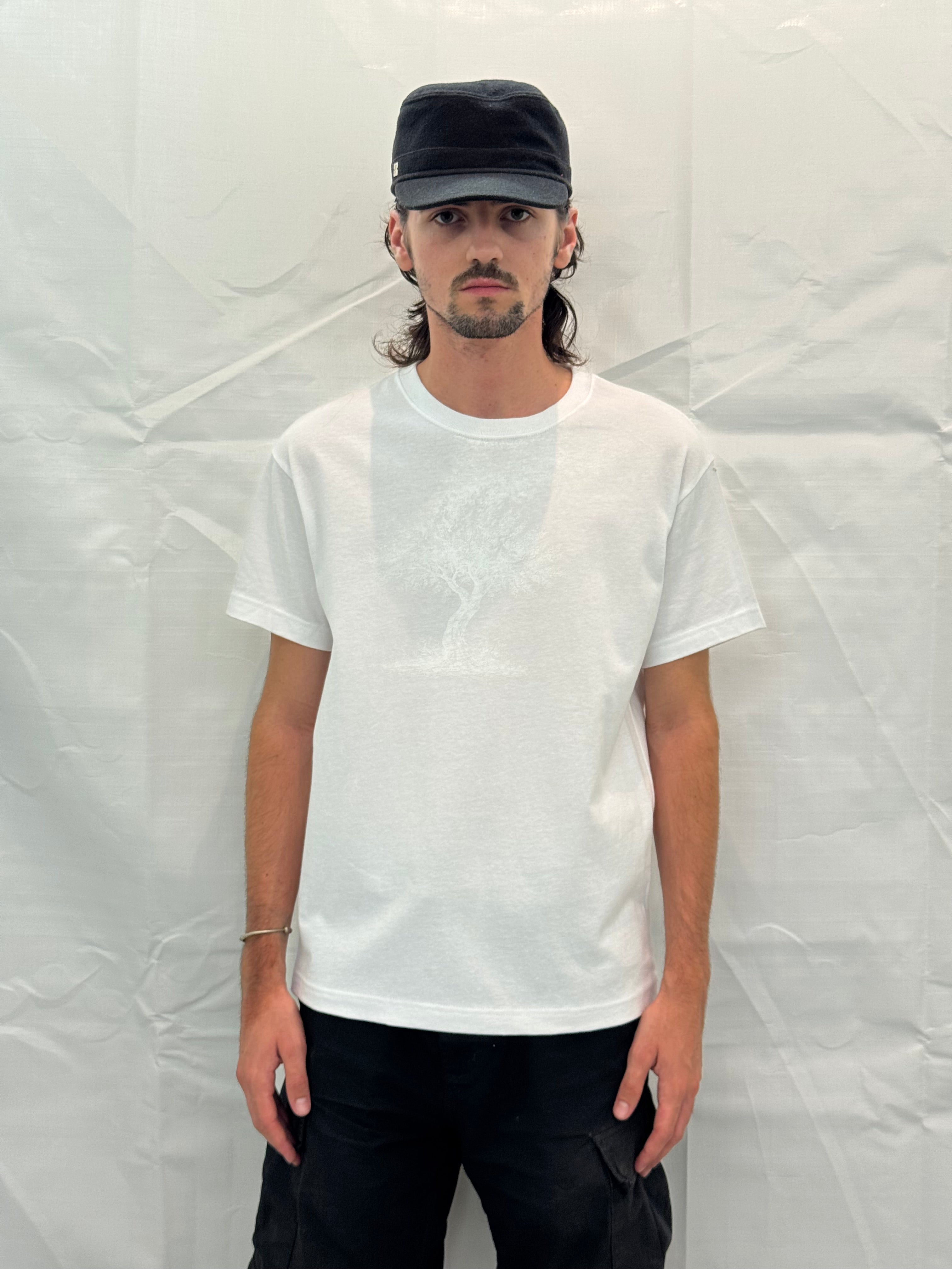 DolceVitaHub « Arbre en Feu » White T-Shirt