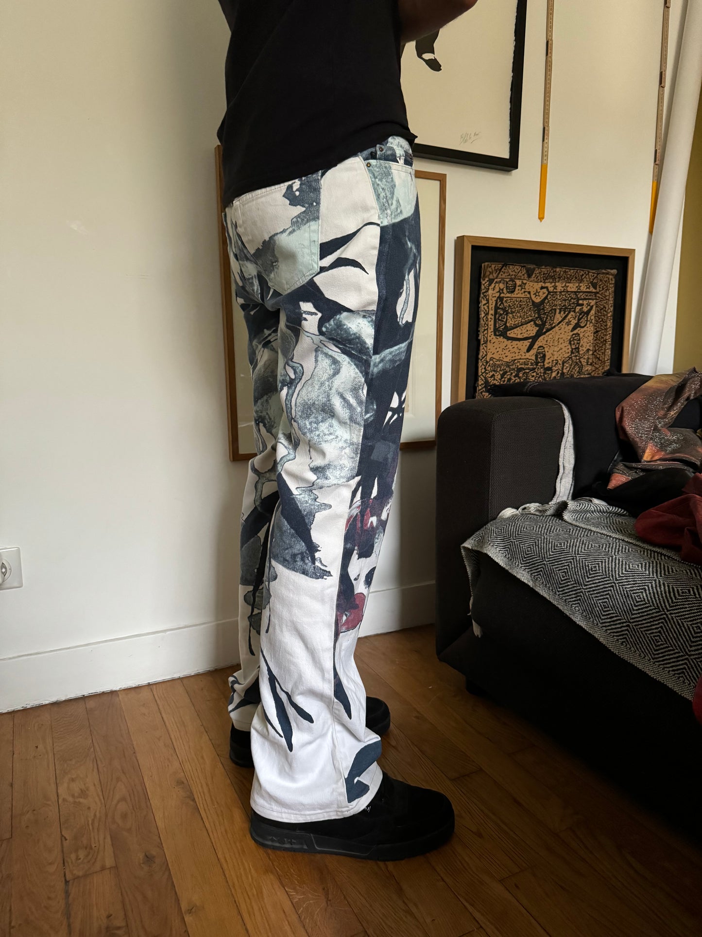 2000s Cavalli White Floral Spectrum Relaxed Straight Pants (S/M)