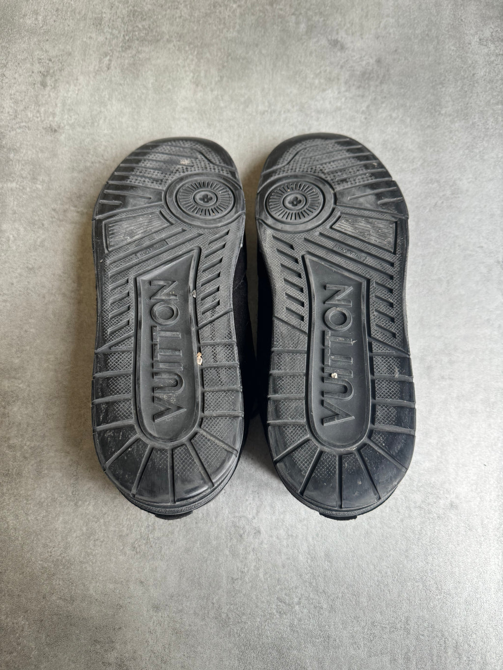 Louis Vuitton Trainer Black Exclu Employee (45,5) - 4