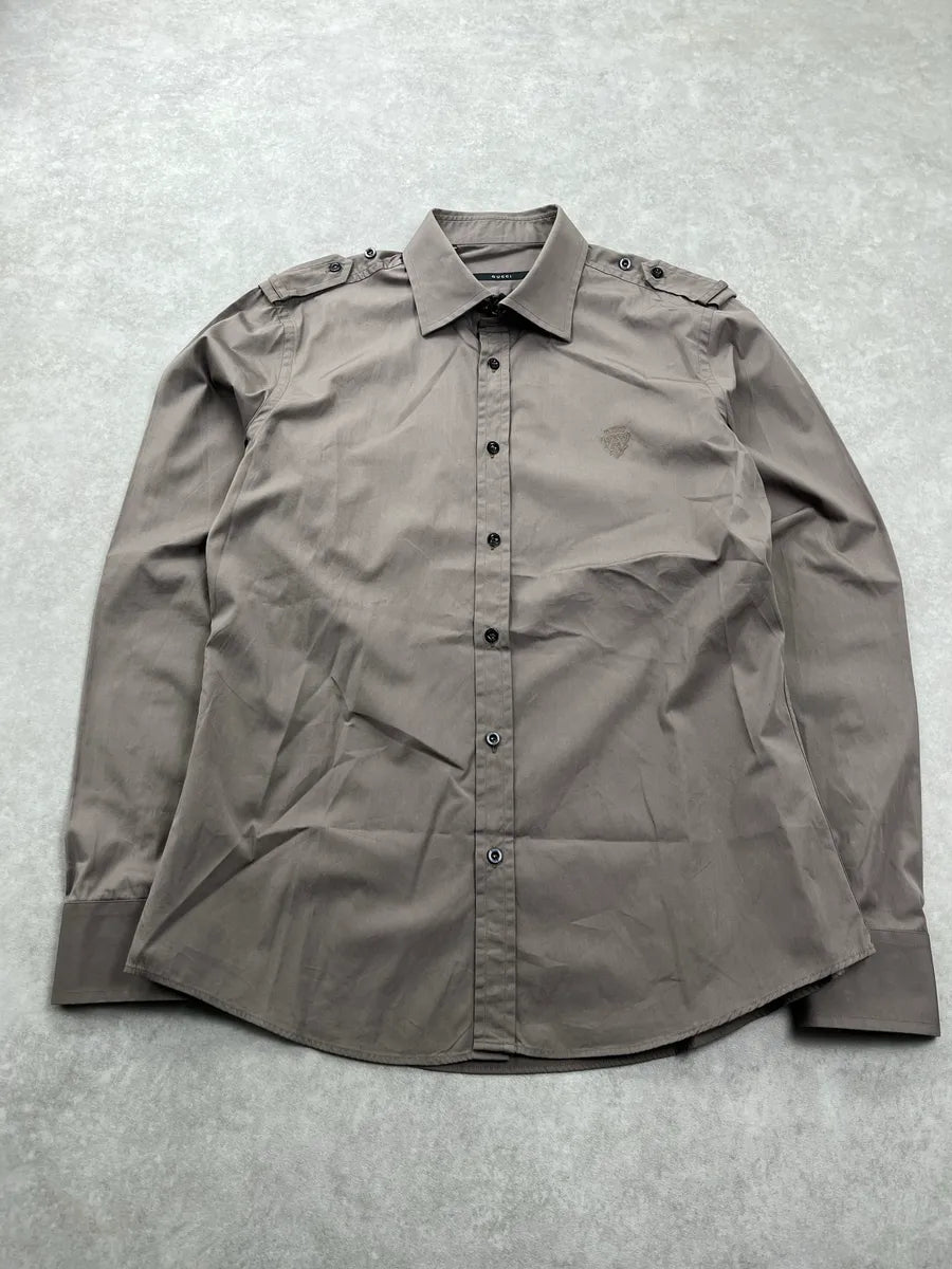 2000s Gucci Crest Embroidered Taupe Shirt GBLLXpnl 3